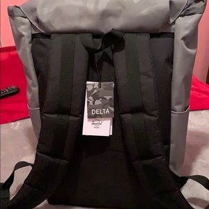 NWT Herschel Supply Company Buckkngham